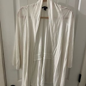 White sweater perfect for fall!